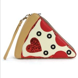 🍕 wristlet
